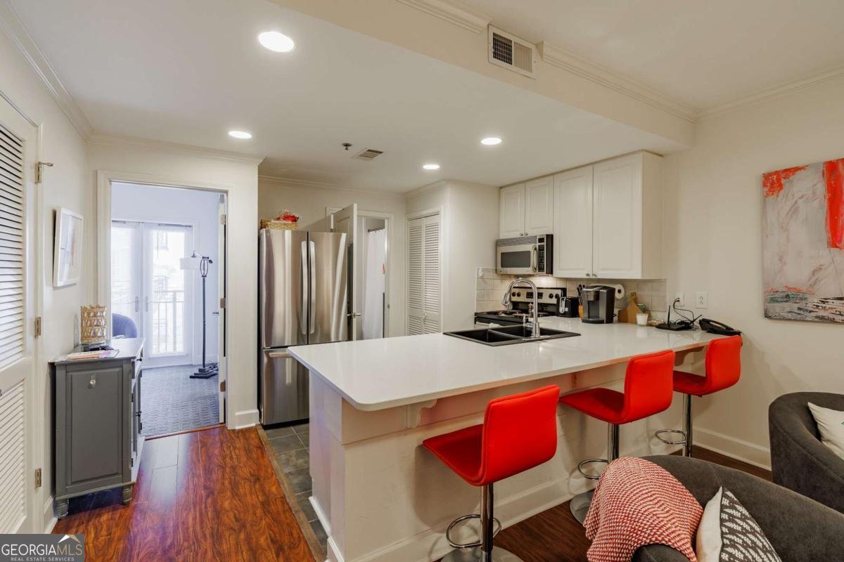 250 Broad Street Athens - 6