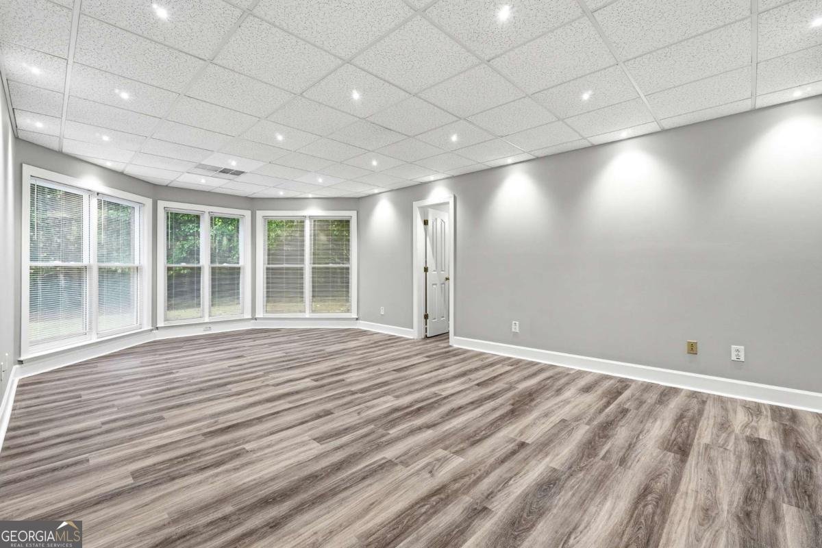 1988 Fairgreen Drive Stone Mountain - 32