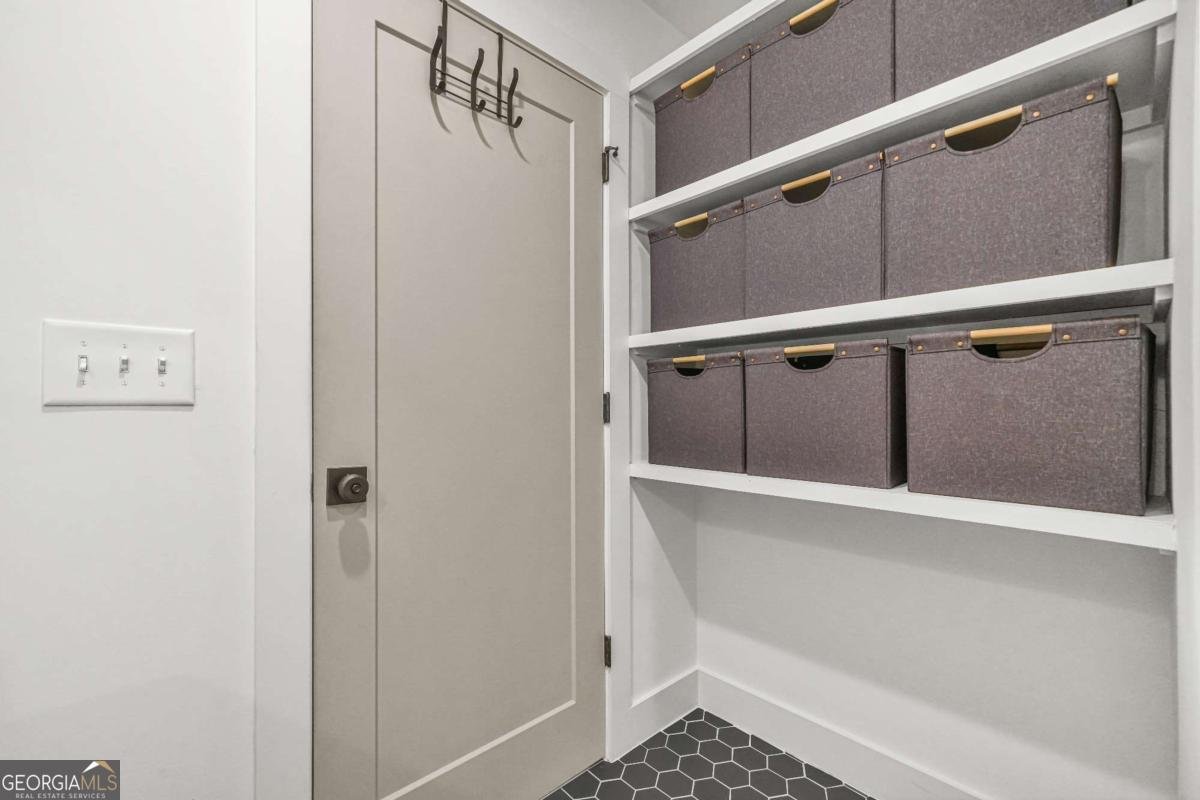 2205 Meador Avenue Atlanta - 33