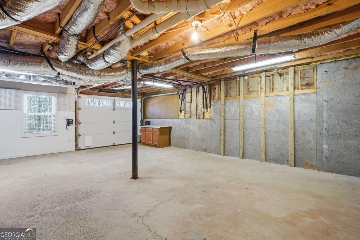 1217 Kaylyn Court Kennesaw - 33