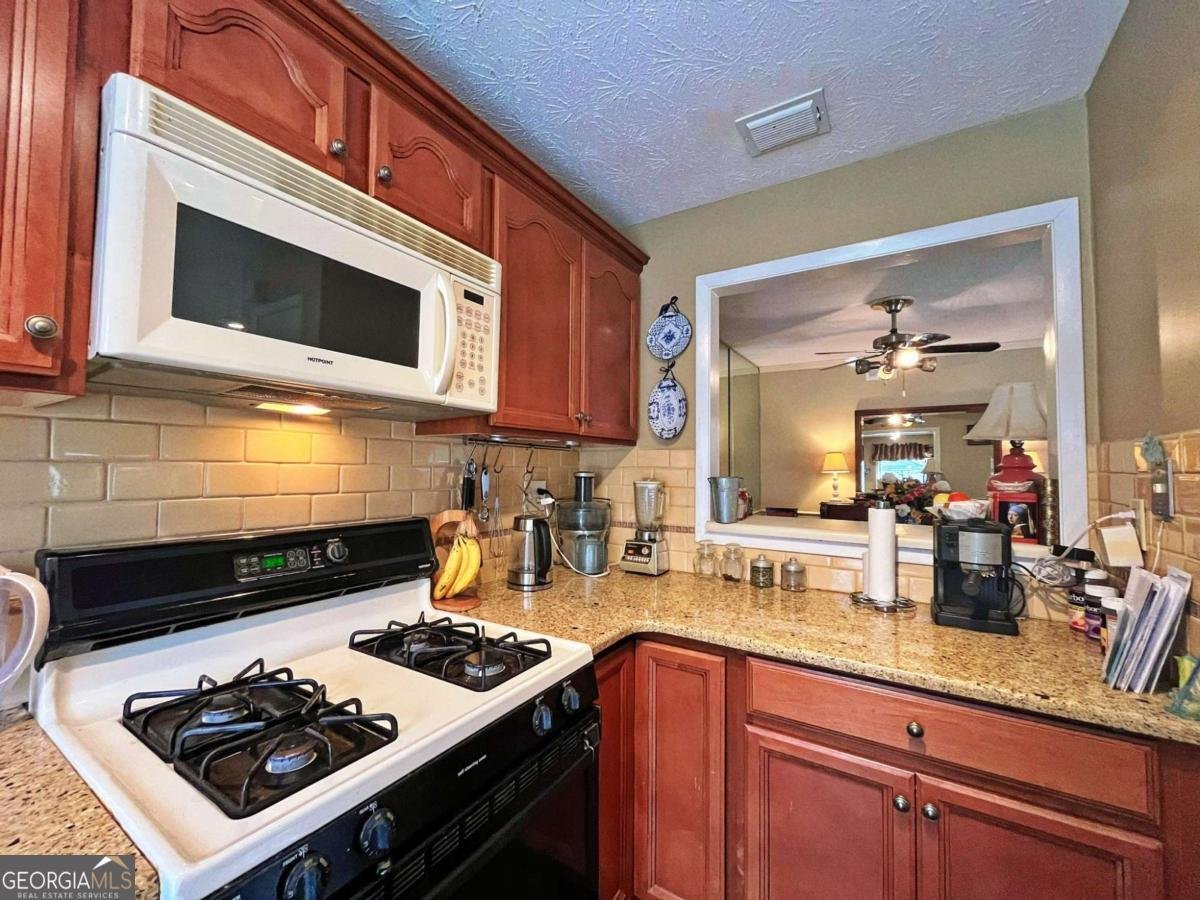 1508 Woodcliff Drive Sandy Springs - 12