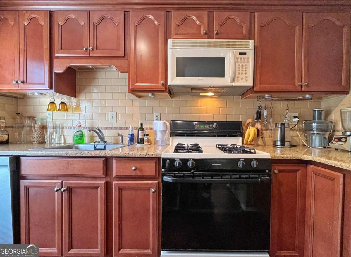 1508 Woodcliff Drive Sandy Springs - 9