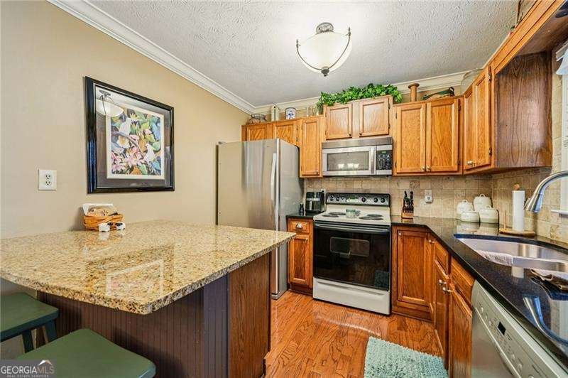 4166 Oakwood Way Duluth - 8