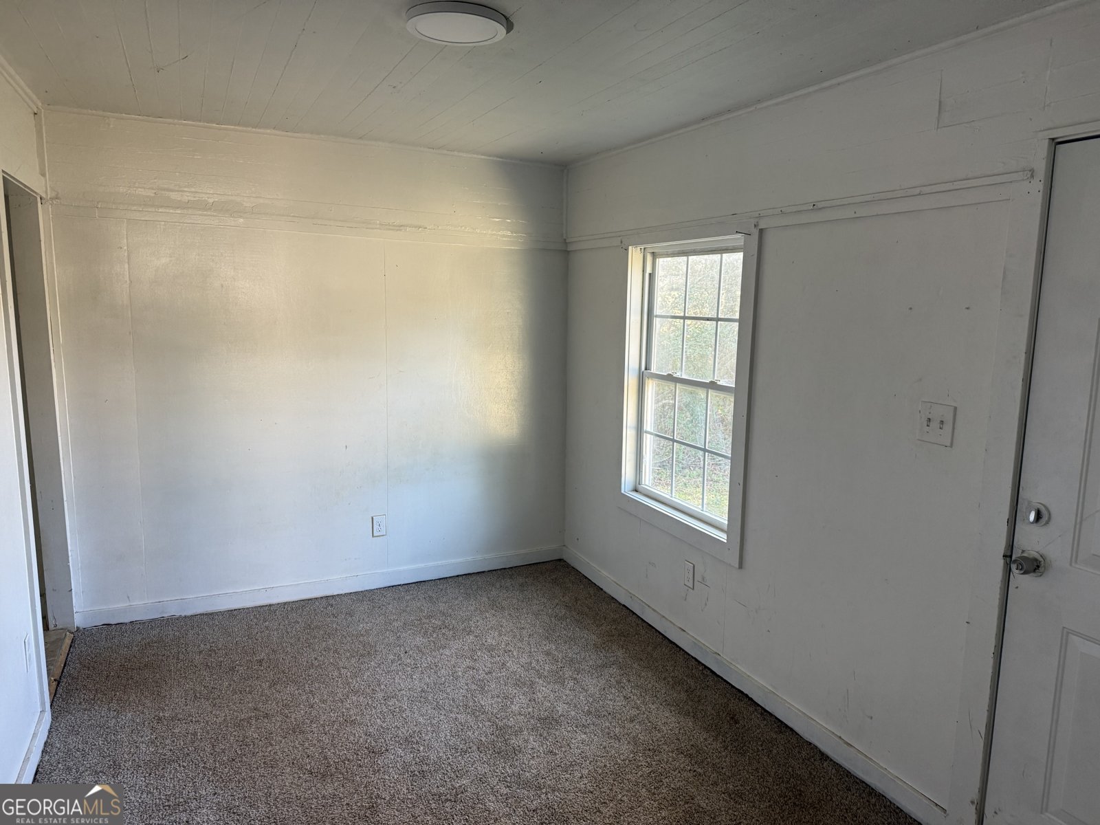 640 Hudson Road LaGrange - 4