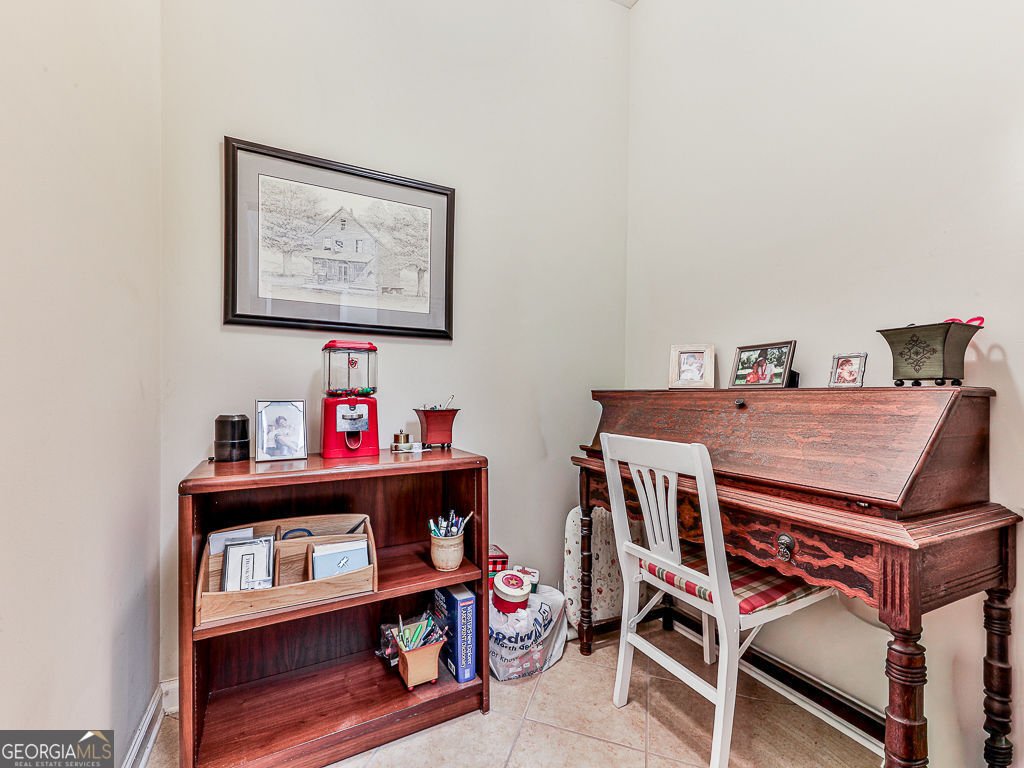 310 Laurel Lookout Hills Canton - 36