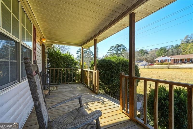 76 Baker Cartersville - 24