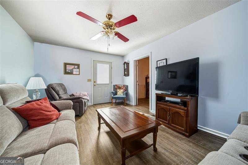 76 Baker Cartersville - 5