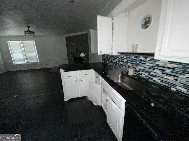 709 Oak Moss Drive Lawrenceville - 12