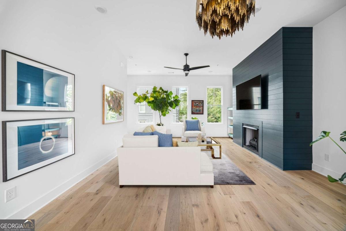 3583 Candler Court Atlanta - 27