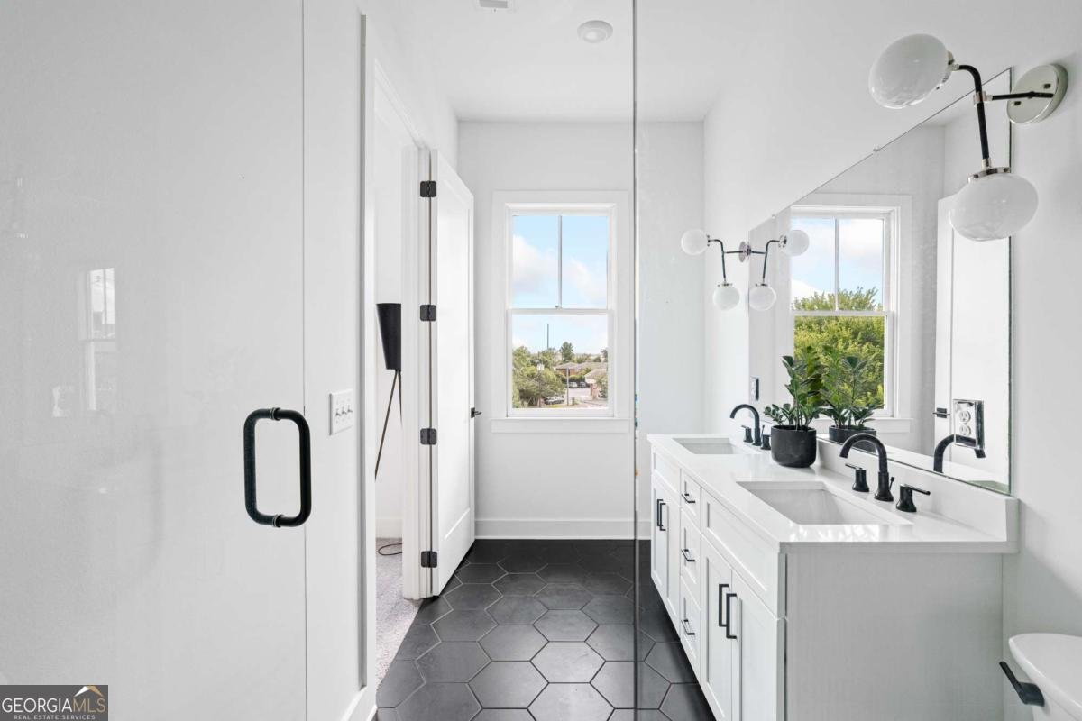 3583 Candler Court Atlanta - 40