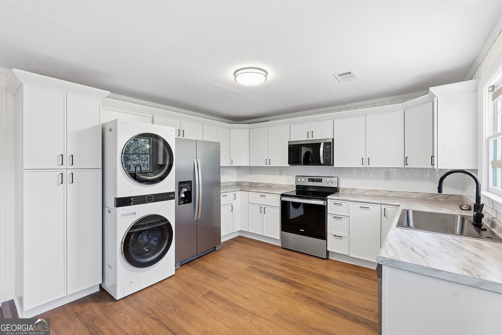 630 Pine Ridge Street Perry - 23