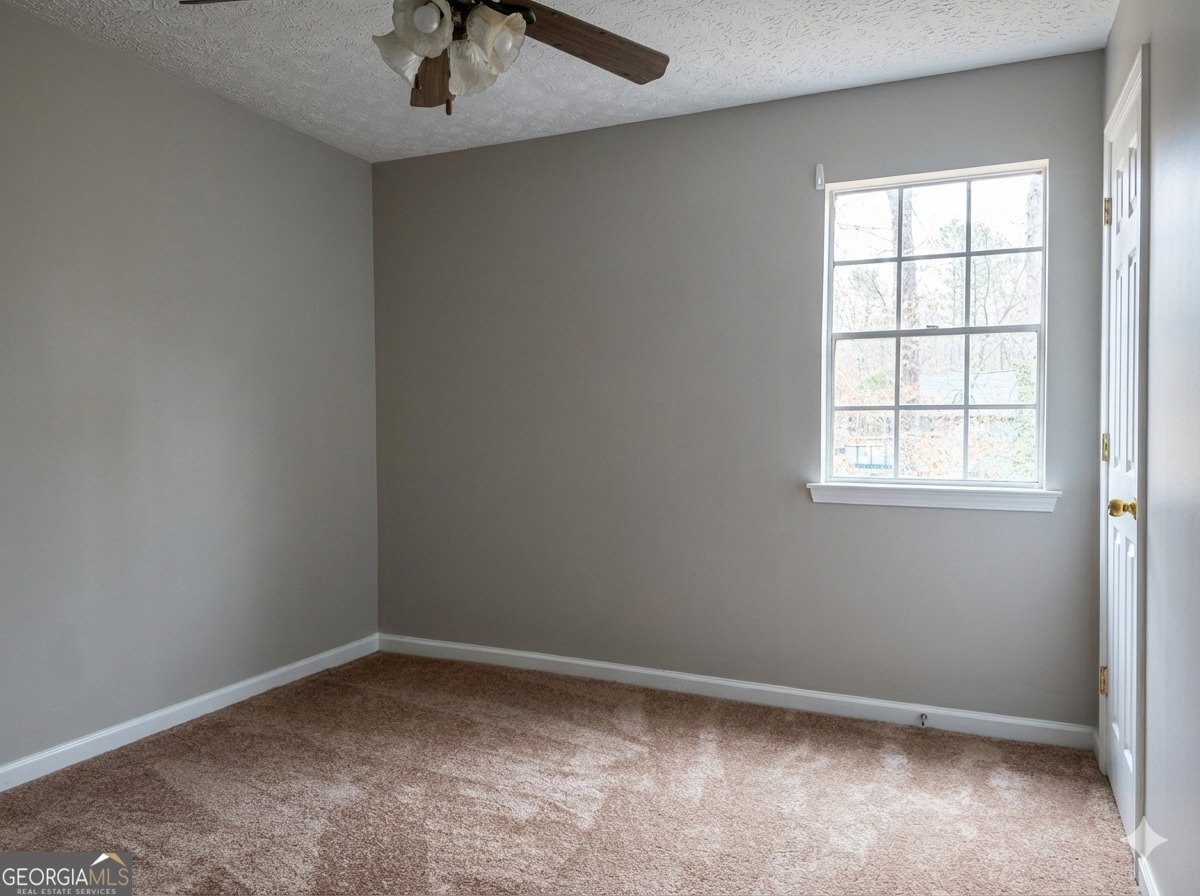 411 Fawnbrook Circle Griffin - Photo 8