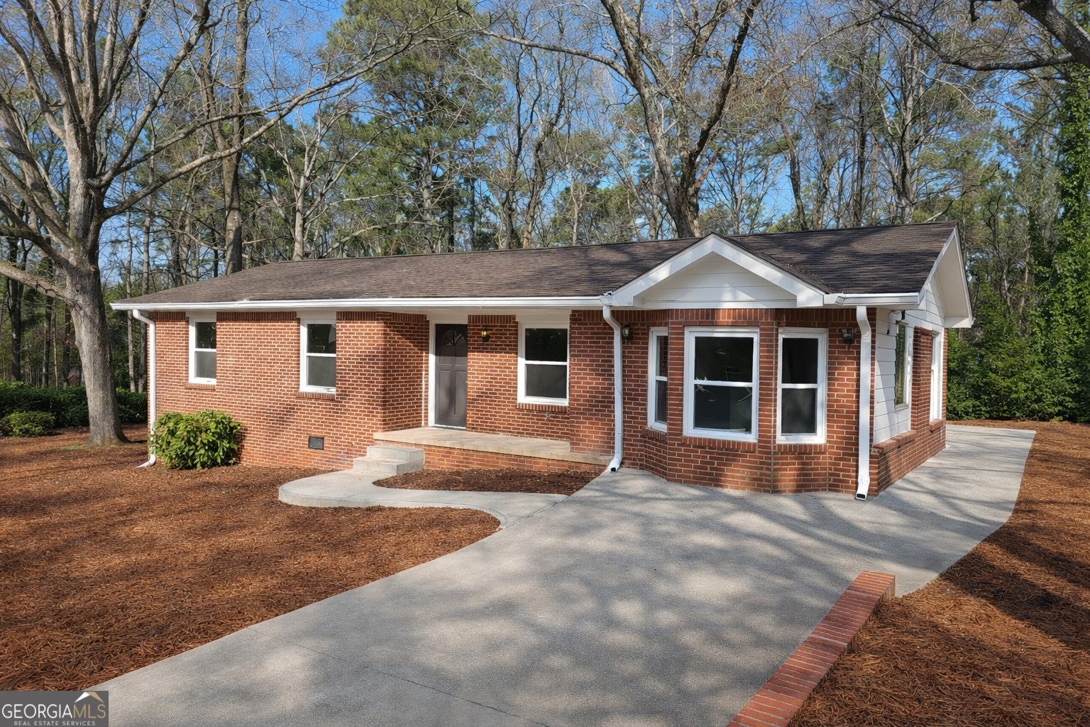 2522 Frost Drive Marietta - main photo