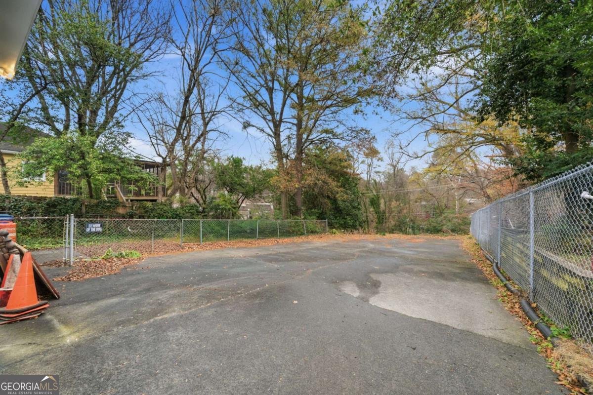 1241 Monroe Drive Atlanta - 28