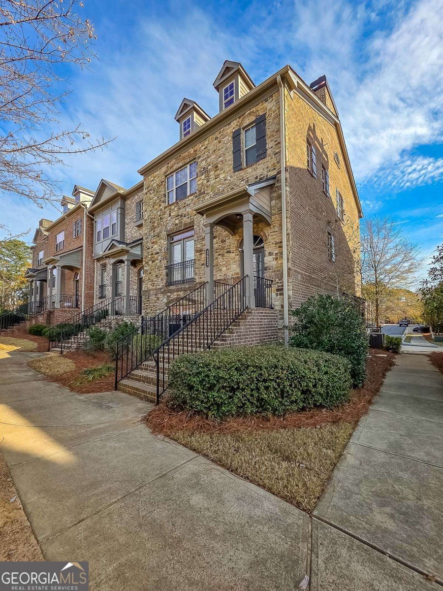 2632 Vintage Drive Alpharetta - 2
