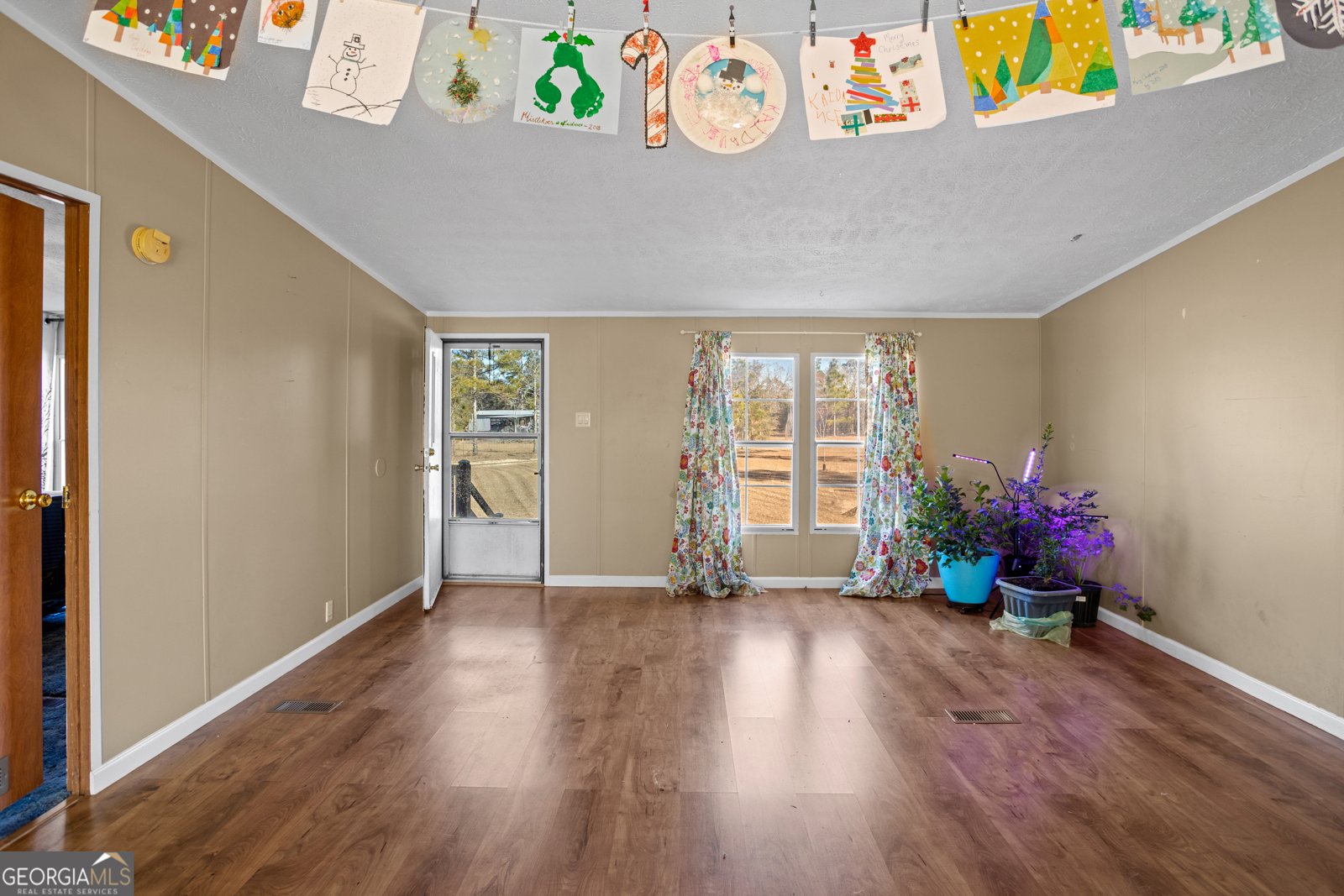 585 Brangus Lane Collins - 9