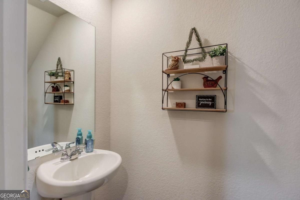 802 Robbie Lane Monroe - 17