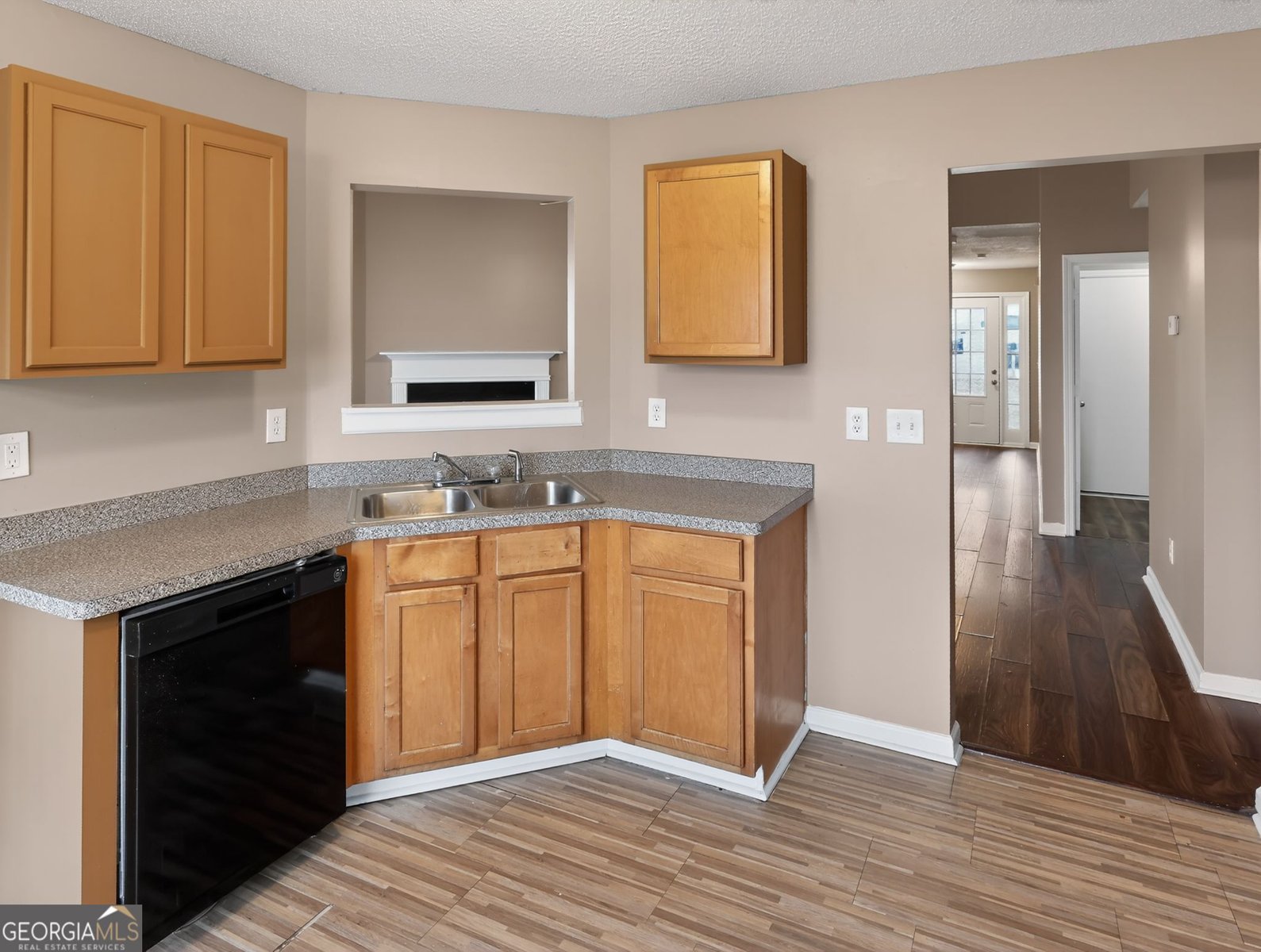 5301 Cattail Lane South Fulton - 10