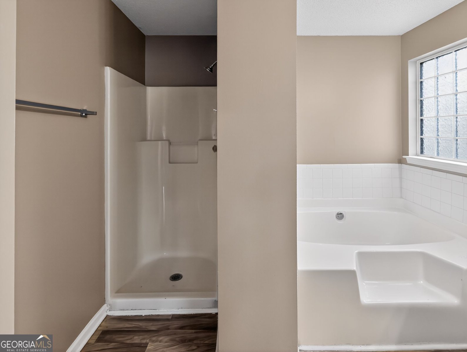 5301 Cattail Lane South Fulton - 19