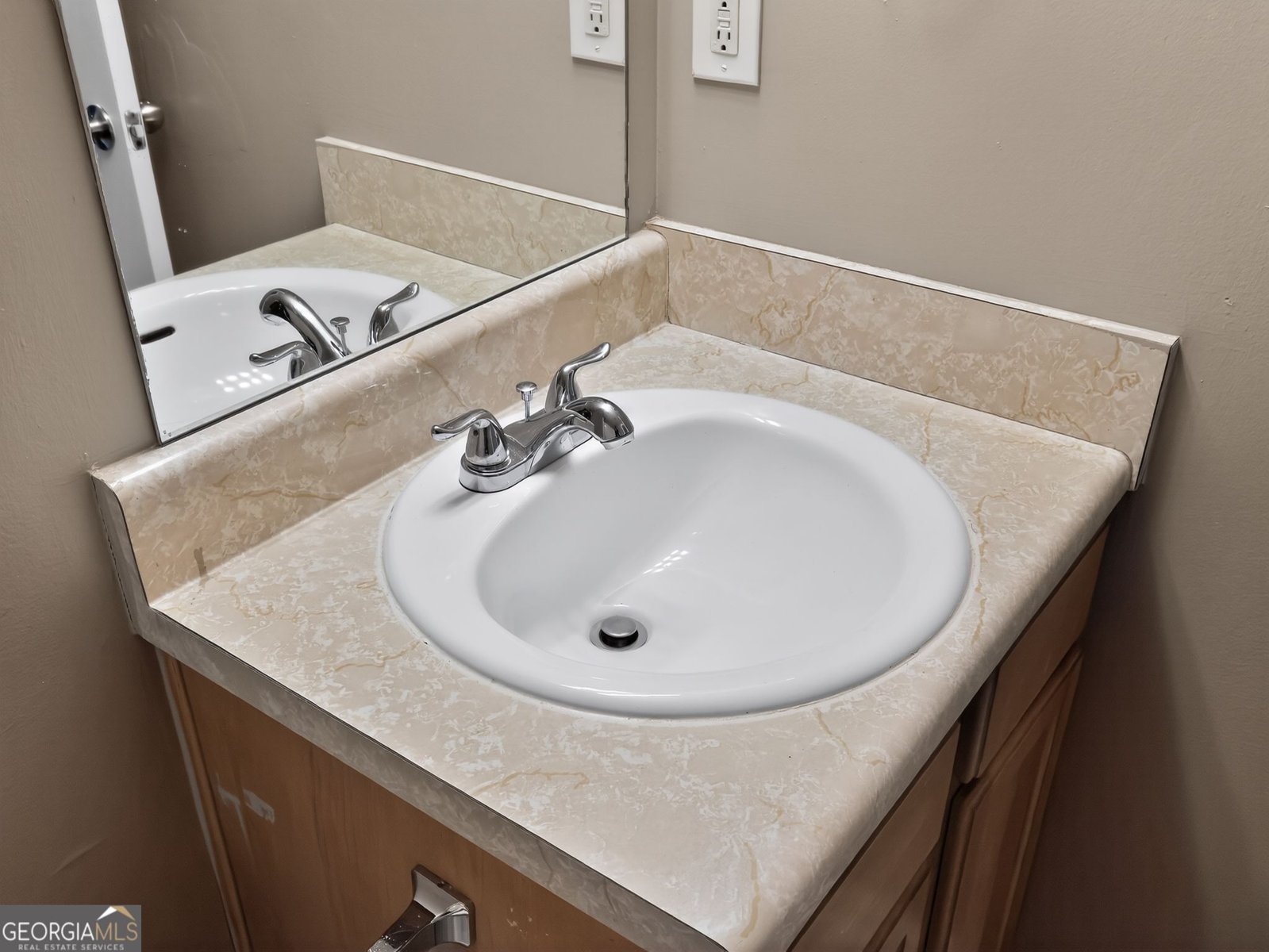 5301 Cattail Lane South Fulton - 21