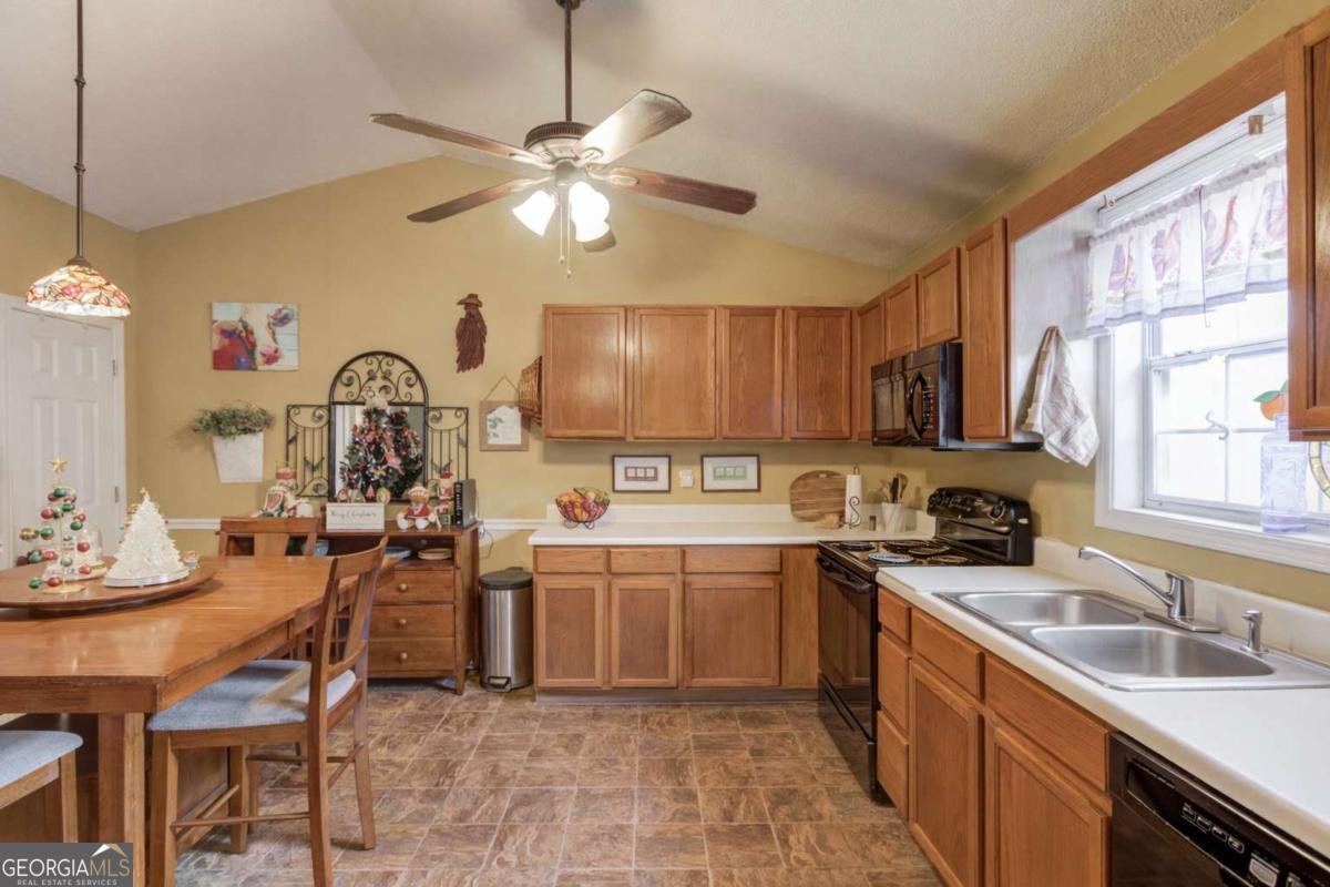 156 Alicia Drive Winder - 8