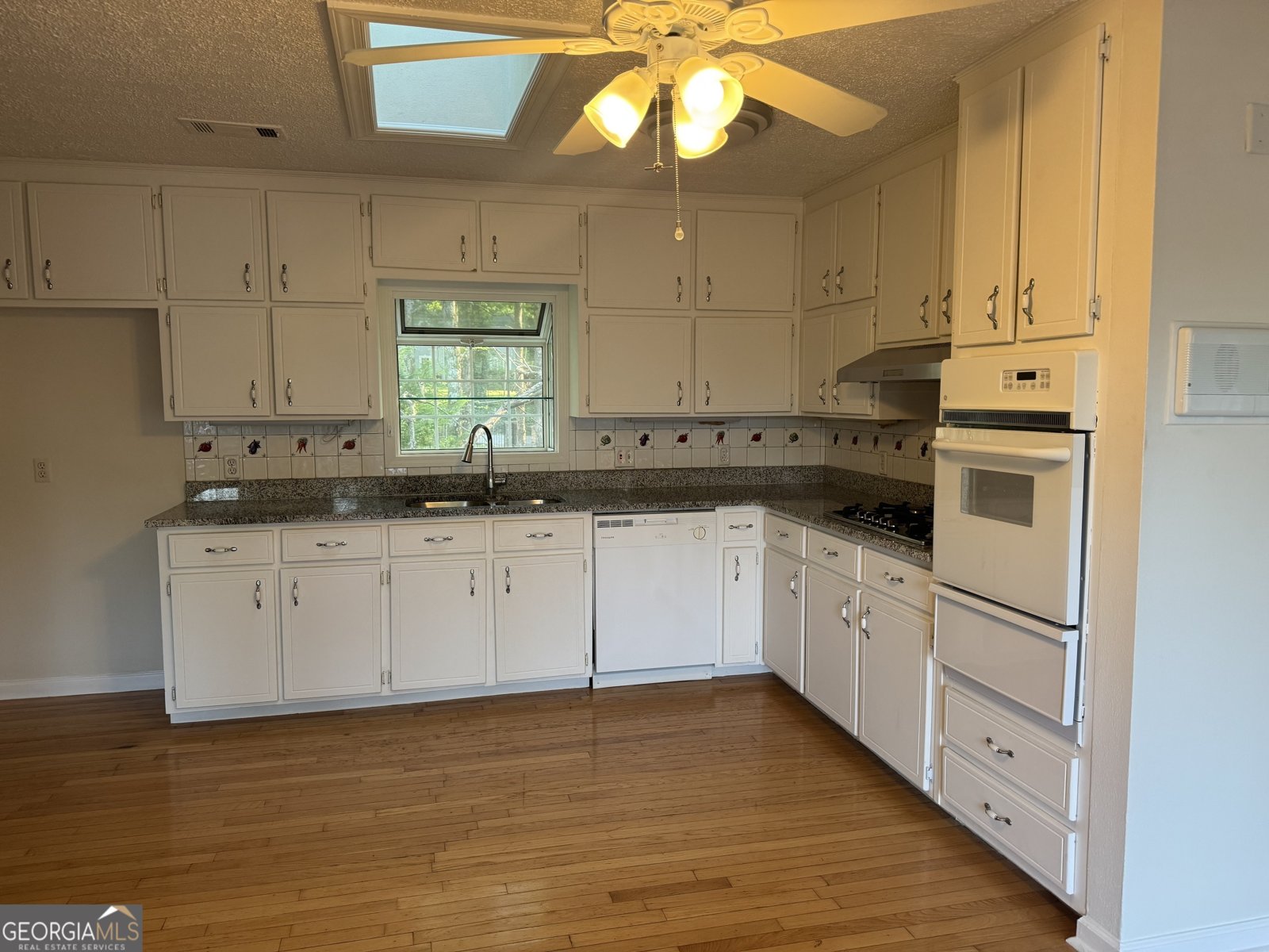 2316 Emerald Drive Jonesboro - 25