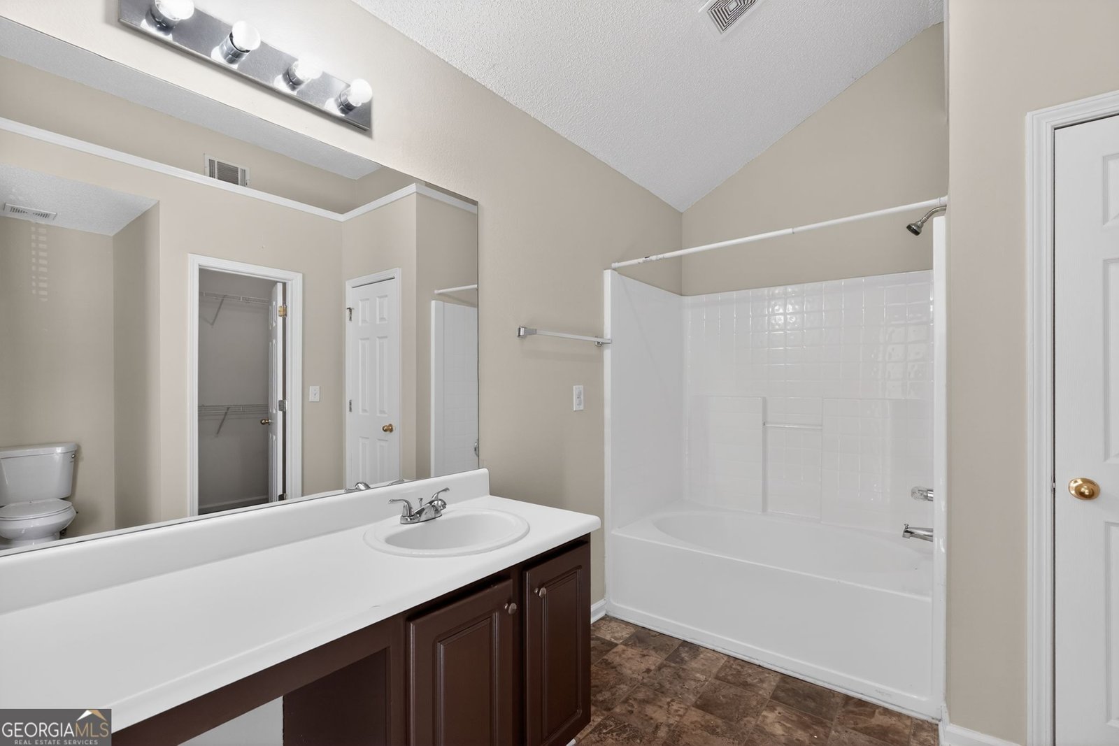 4121 Ravenwood Court Union City - 25