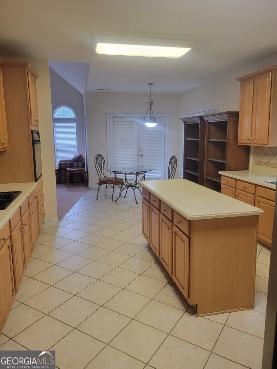 1086 Rowanshyre Circle McDonough - 6