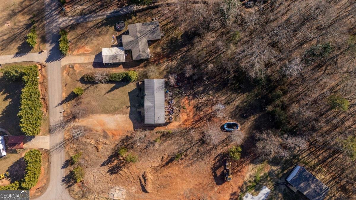 6688 Lookout Court Lula - 6