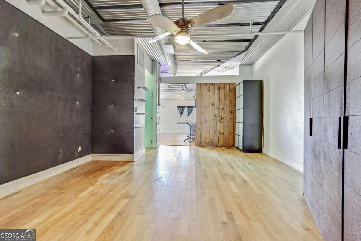 120 Ralph Mcgill Boulevard Atlanta - 24