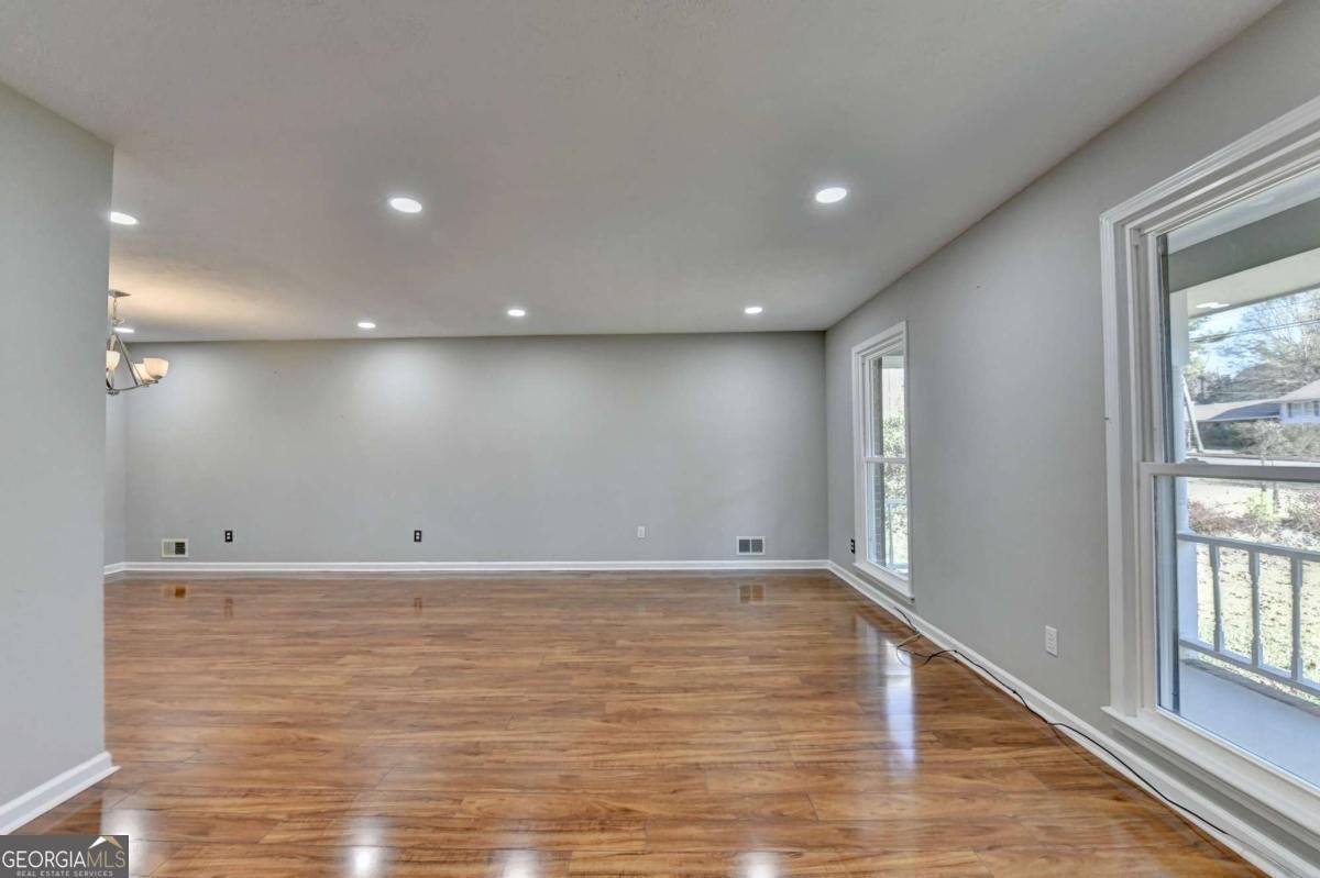 1249 Renee Drive Lilburn - 5