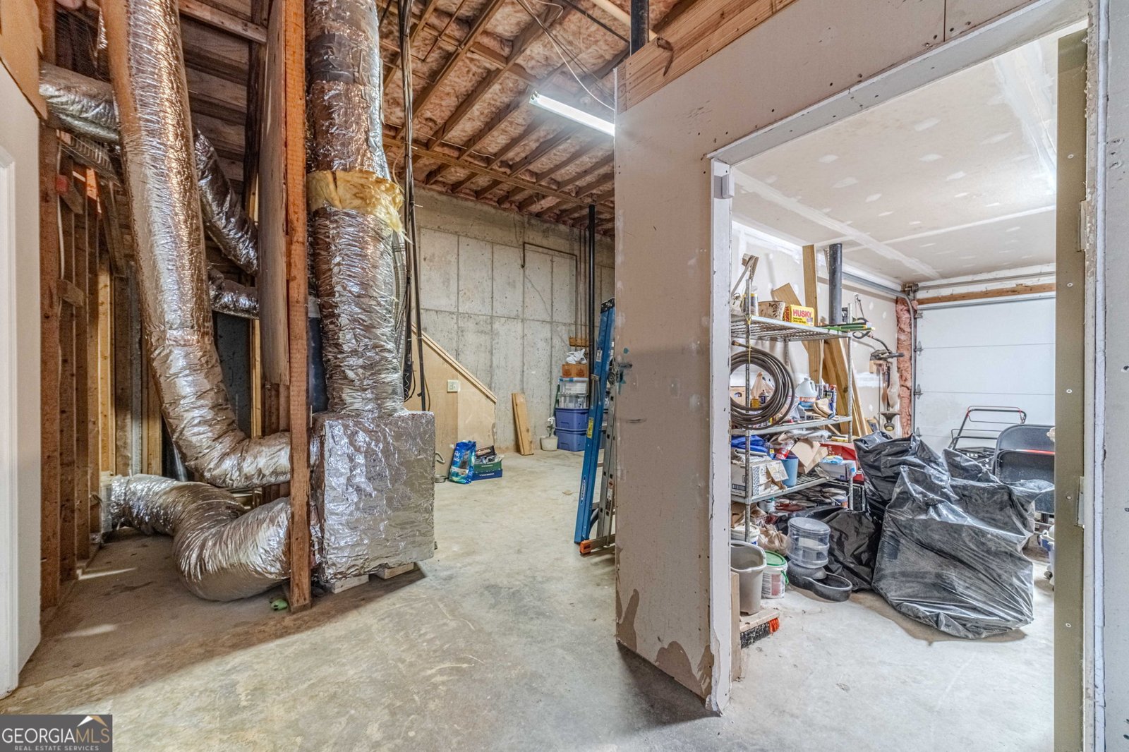 2644 Laurel View Drive Snellville - 27