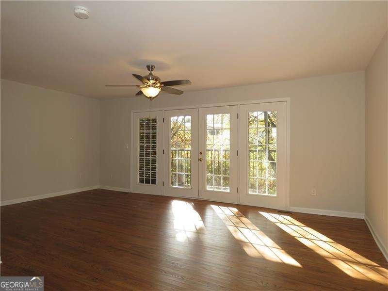 311 Peachtree Hills Avenue Atlanta - 10