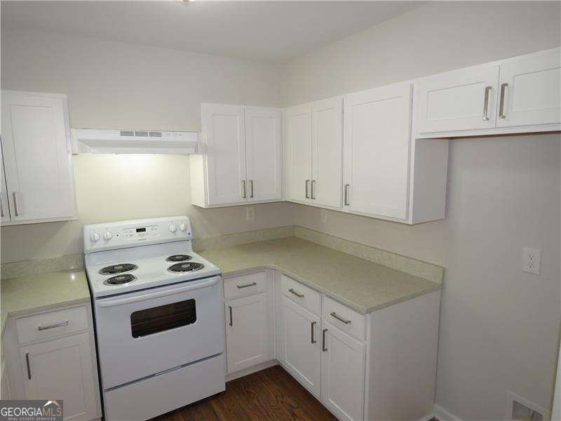 311 Peachtree Hills Avenue Atlanta - 17