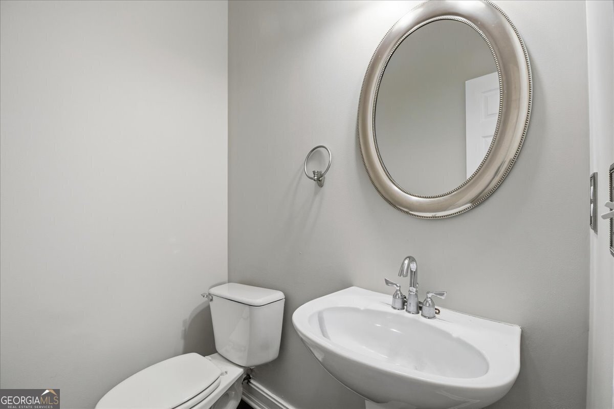 1045 Mayfield Manor Drive Alpharetta - 18