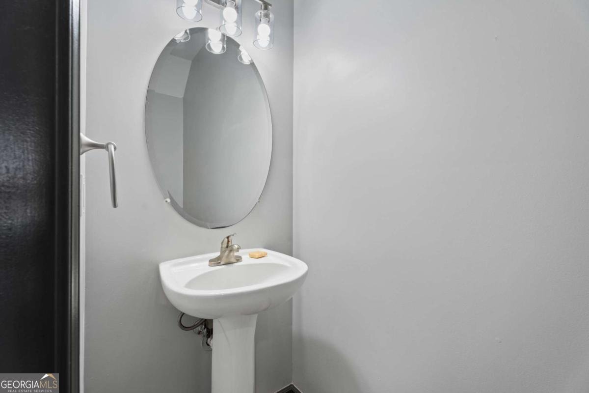 5008 Lower Elm Street Atlanta - 19