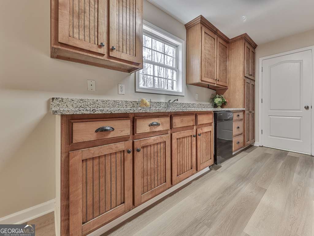 472 Crowe Springs Road White - 11