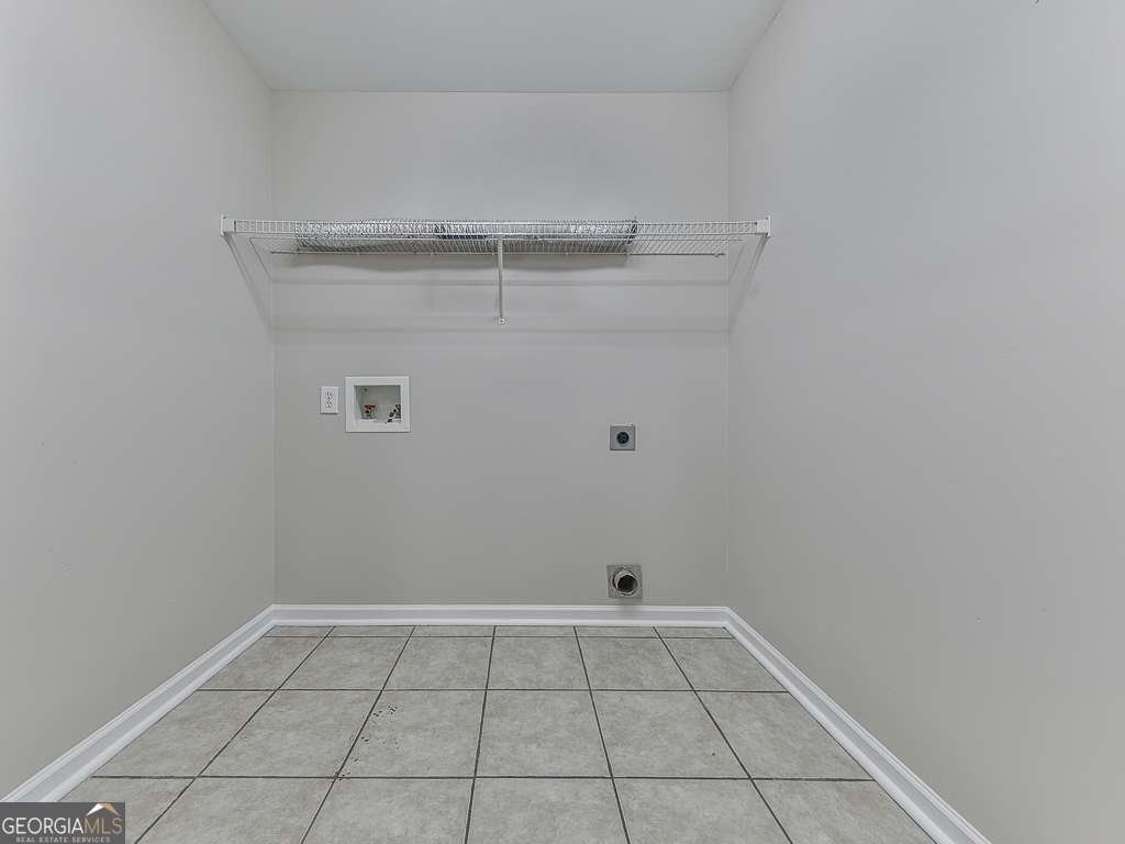 472 Crowe Springs Road White - 14