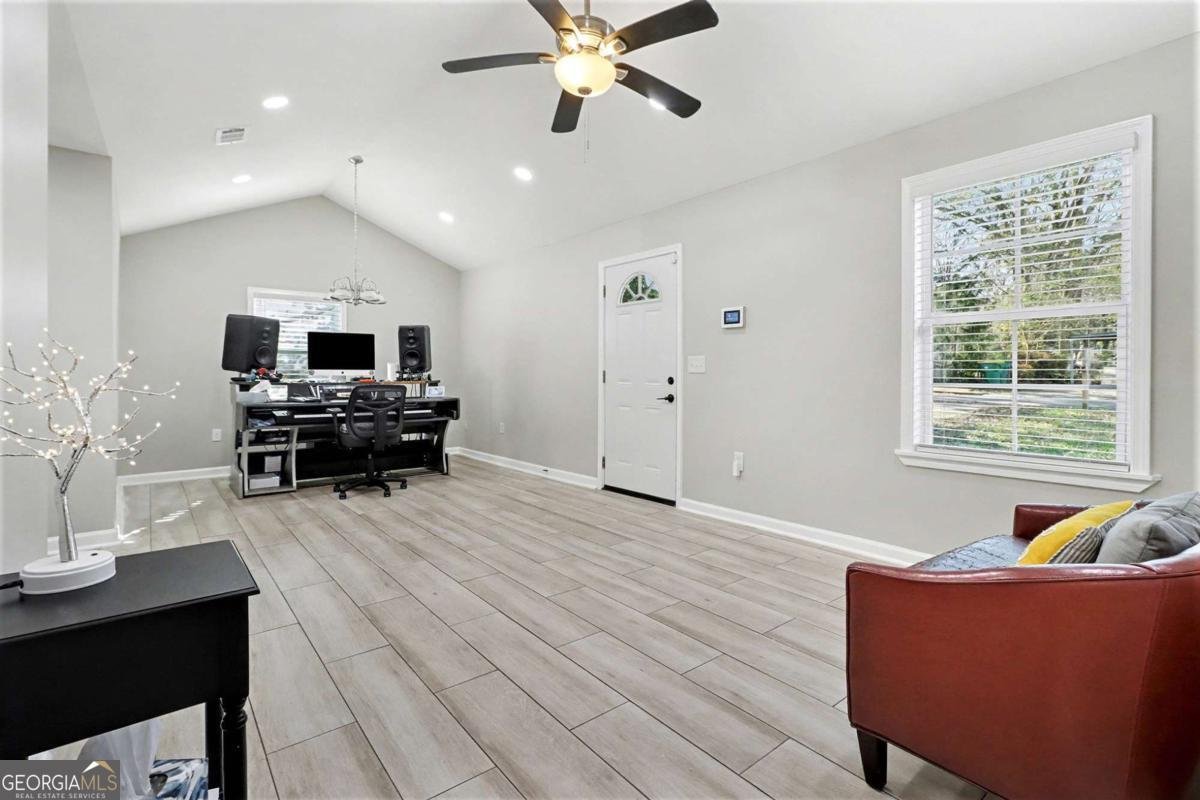 4758 Manse Drive Forest Park - 5