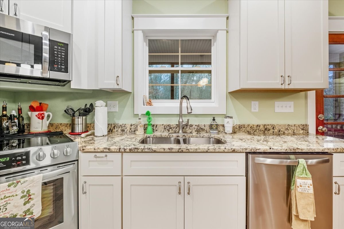 159 Dean Road Silver Creek - 24