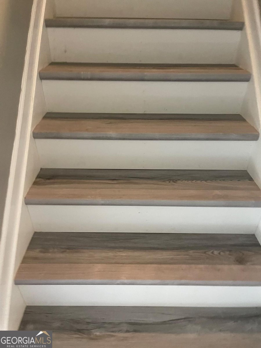 331 Oakview Way Canton - 9