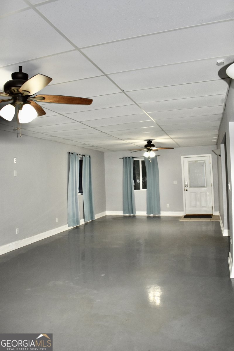 817 Brookside Drive Winder - 100