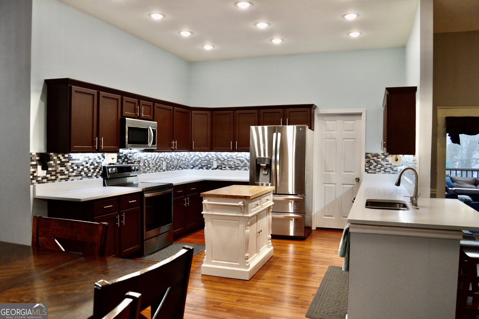 817 Brookside Drive Winder - 11