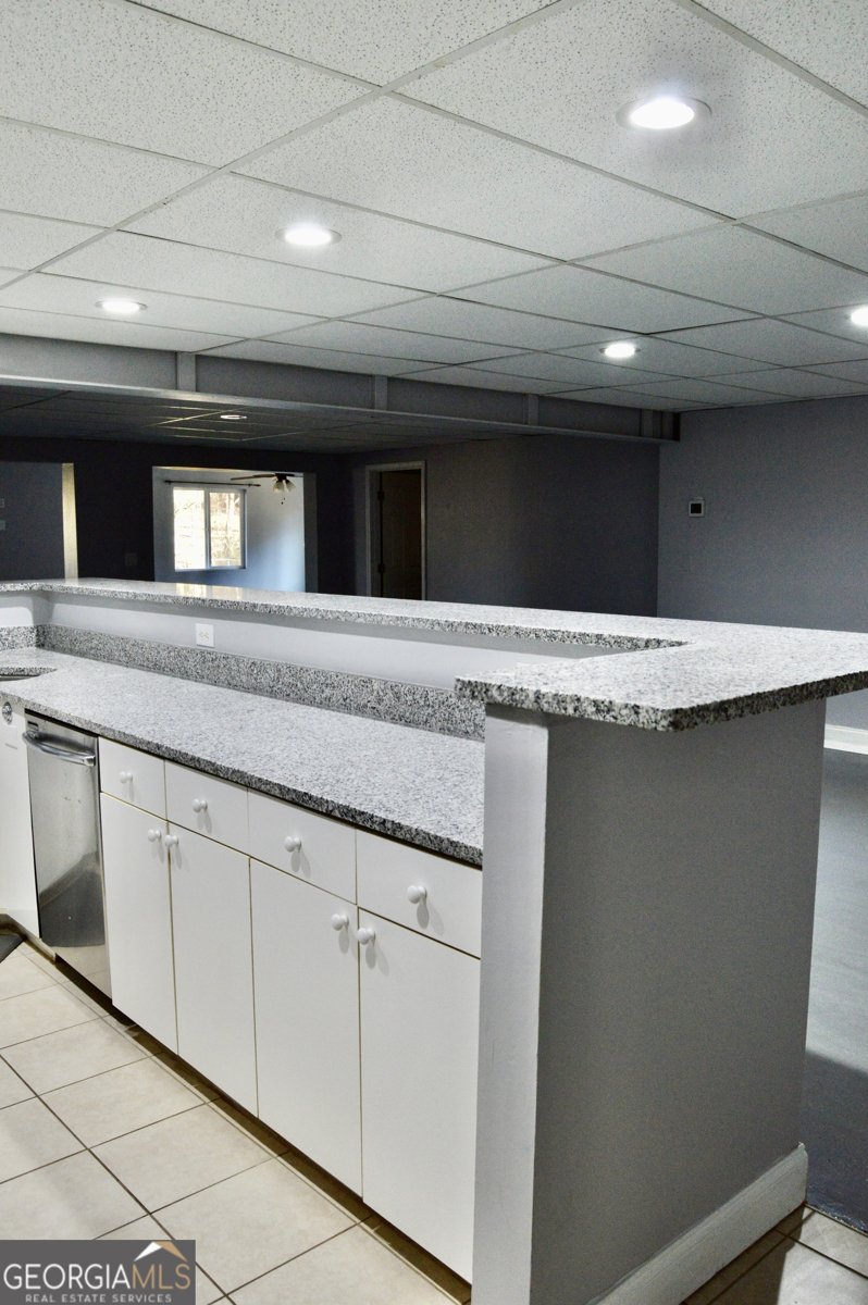 817 Brookside Drive Winder - 68