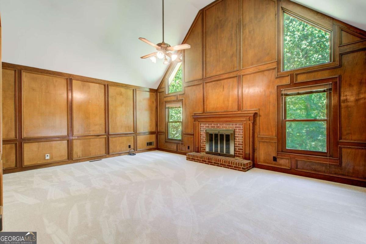 5163 CHARLEMAGNE Way Lilburn - 17