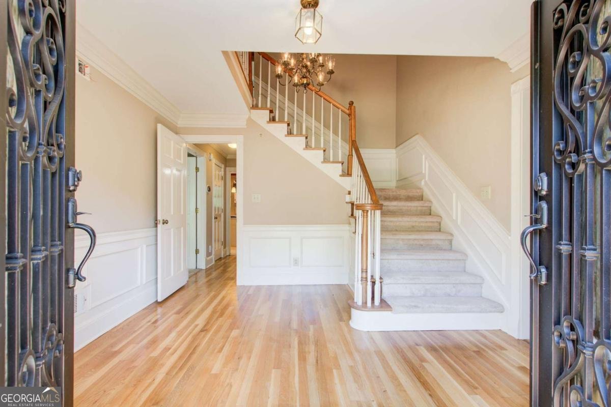 5163 CHARLEMAGNE Way Lilburn - 25