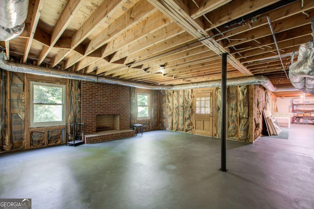 5163 CHARLEMAGNE Way Lilburn - 55