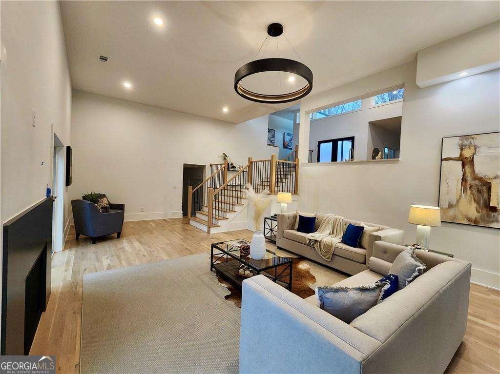 3134 W Roxboro Road NE Atlanta - 12