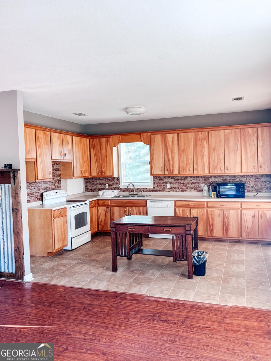 1300 Idle Acres Lane Lavonia - 7