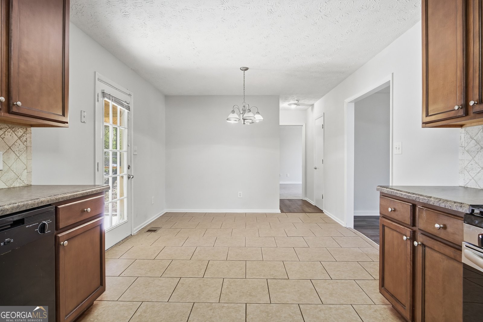 9400 Hidden Branch Drive Jonesboro - Photo 8